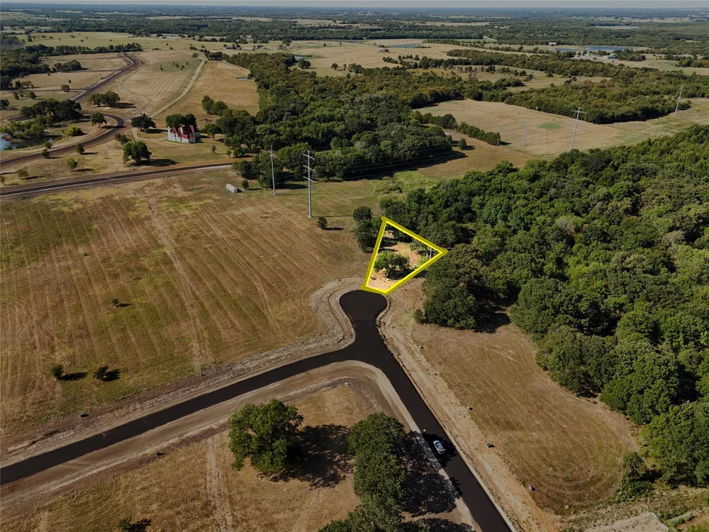 200 Shoreline Drive Dodd City, TX 75438
