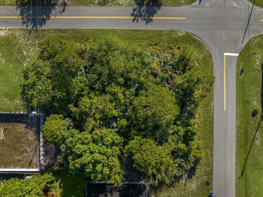 1505 4TH AVENUE SW Vero Beach, FL 32962