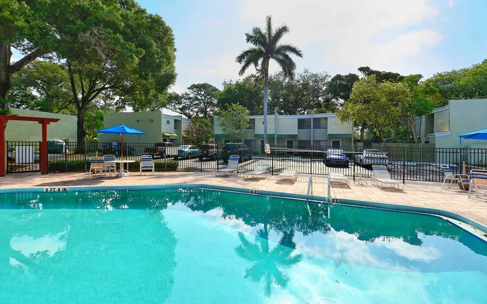 4906 25TH STREET W #107 Bradenton, FL 34207