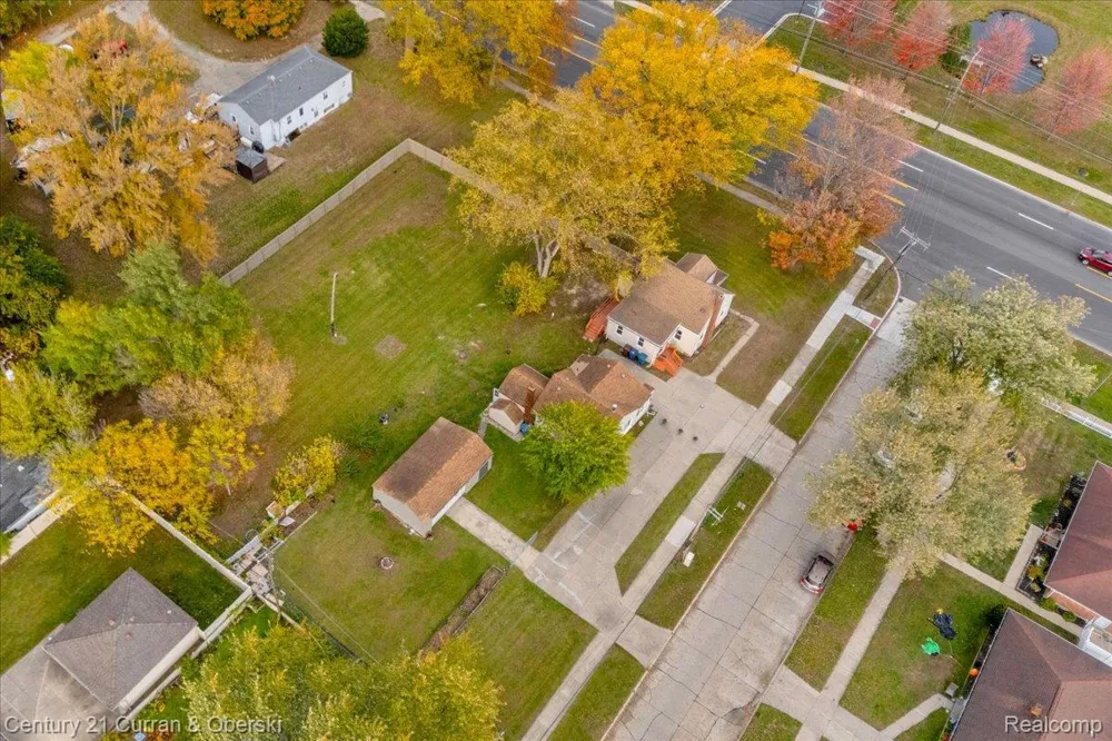 5580 S Merriman Road Wayne City, MI 48184