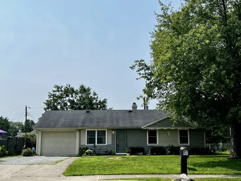 931 E McKay Road