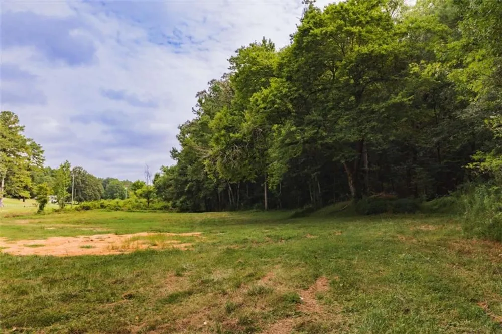 1910 Ridgeway Road Trion, GA 30753