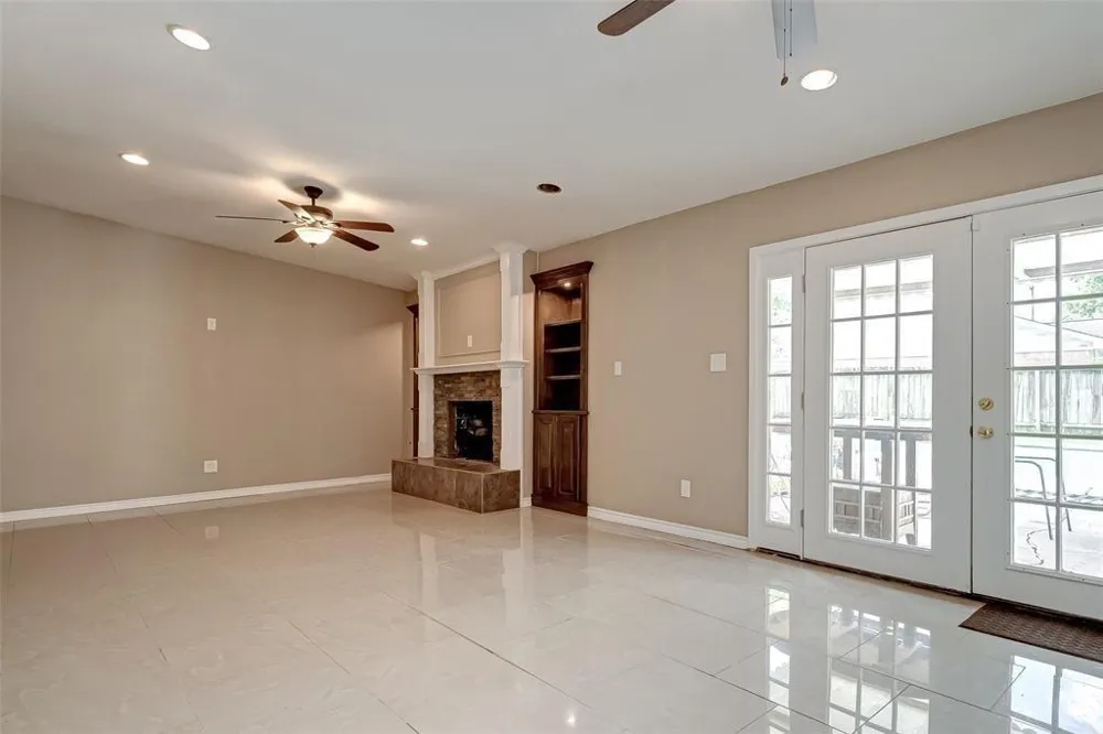 5811 Ludington Drive Houston, TX 77035