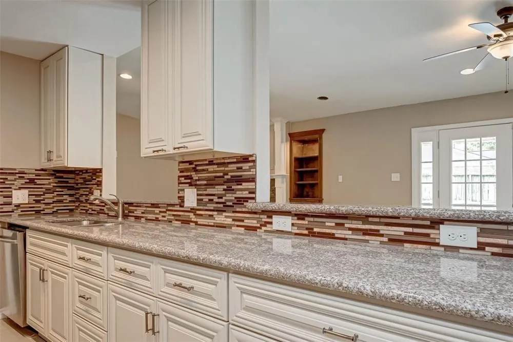 5811 Ludington Drive Houston, TX 77035