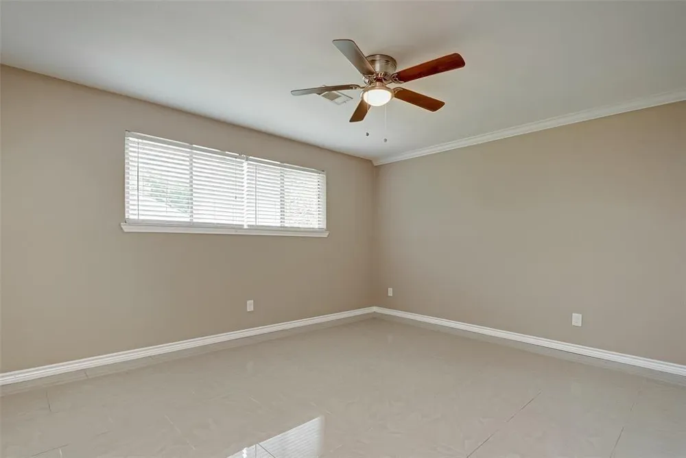 5811 Ludington Drive Houston, TX 77035