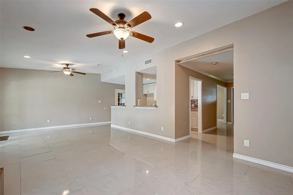 5811 Ludington Drive Houston, TX 77035