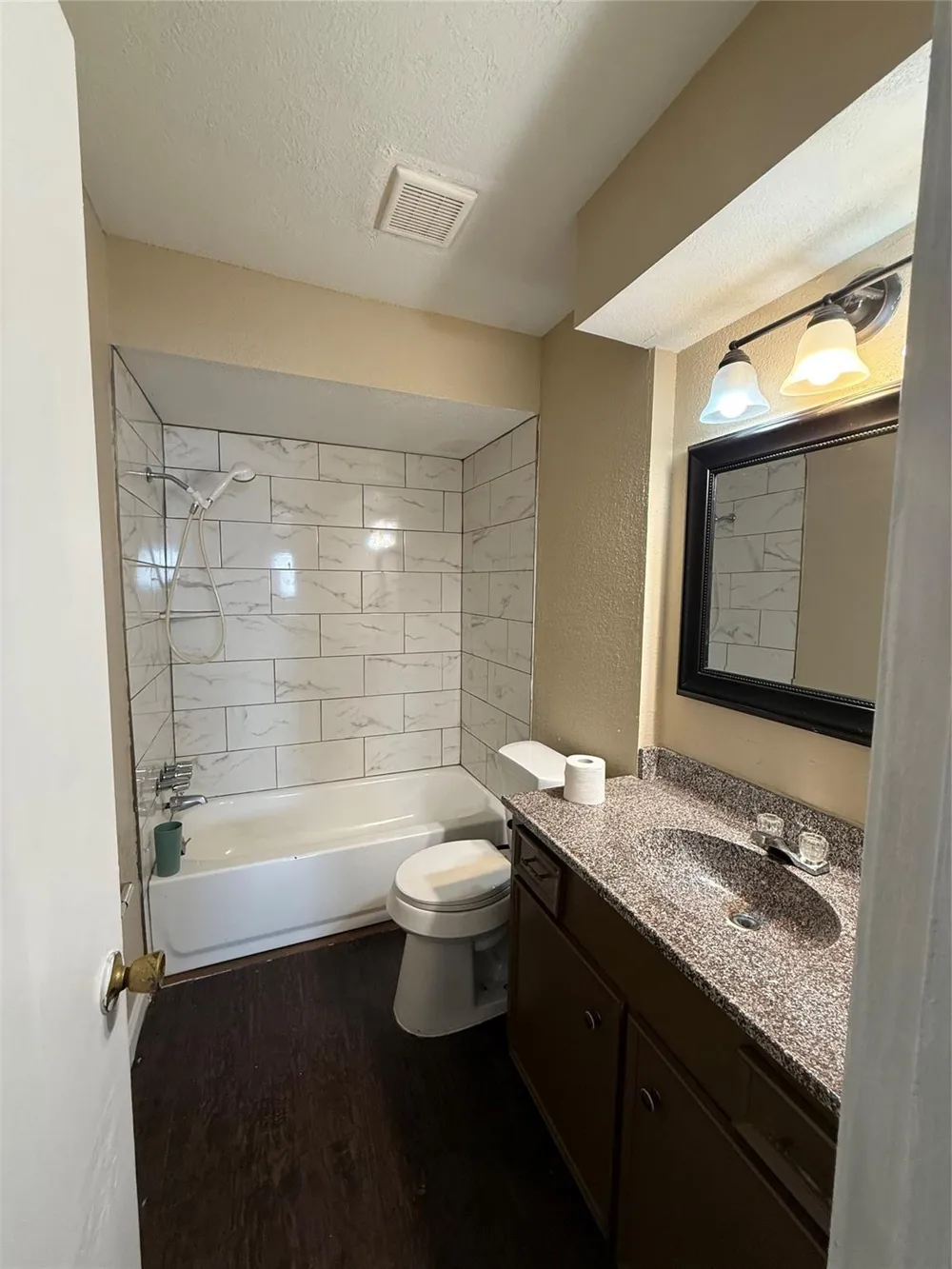 1503 Donovan Street #6 Baytown, TX 77520