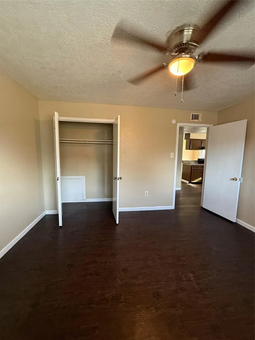 1503 Donovan Street #6 Baytown, TX 77520