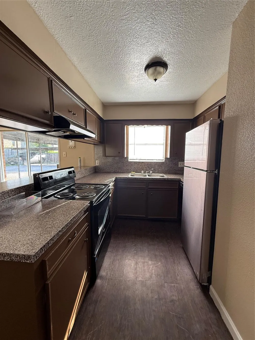 1503 Donovan Street #6 Baytown, TX 77520