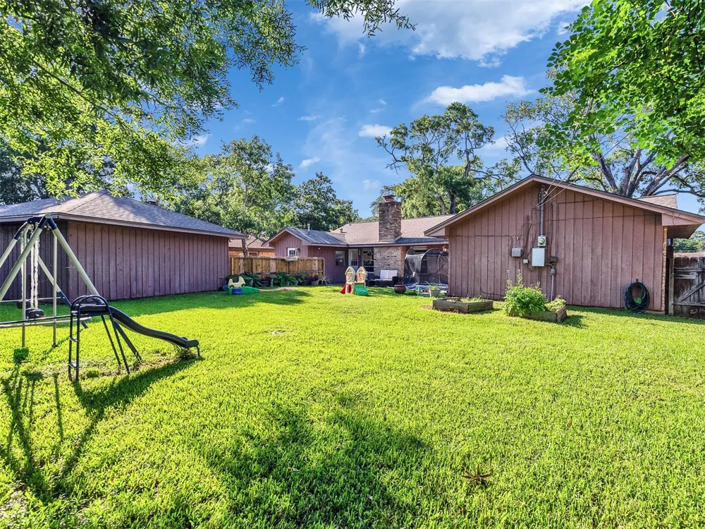 426 Shadow Creek Drive El Lago, TX 77586