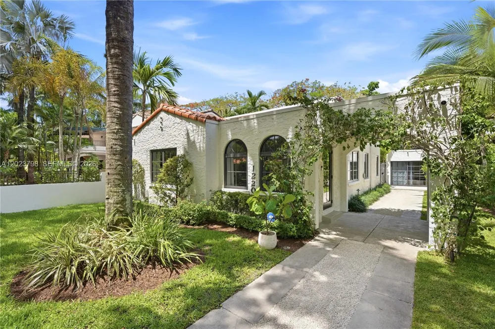 1220 Cordova St Coral Gables, FL 33134