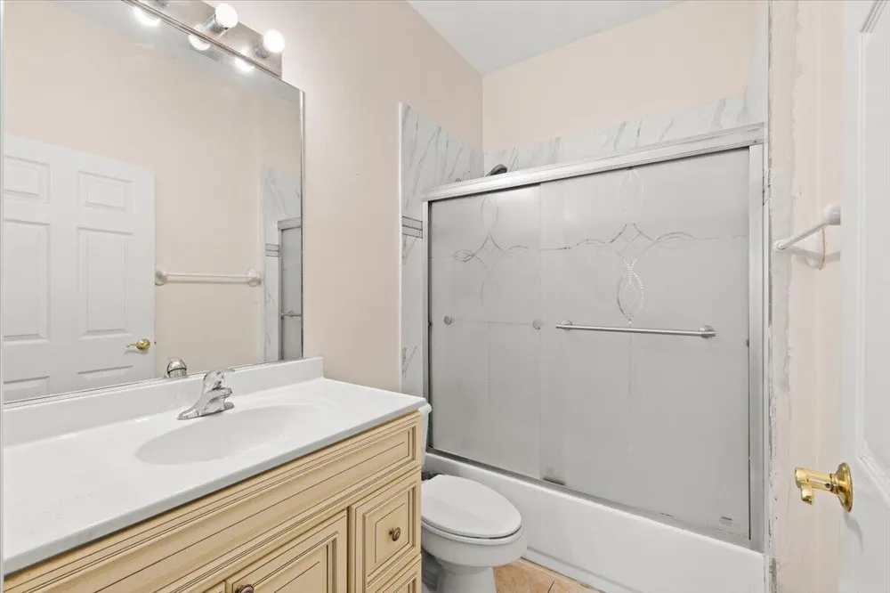 4033 NW 62nd Court Coconut Creek, FL 33073