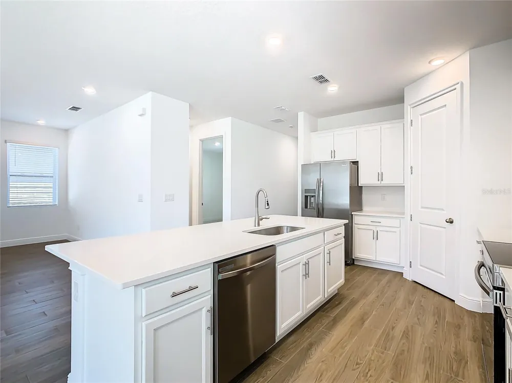 11165 GREEN CITRON ALLEY Winter Garden, FL 34787