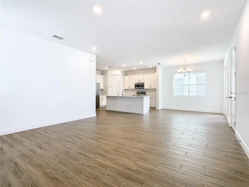 11165 GREEN CITRON ALLEY Winter Garden, FL 34787