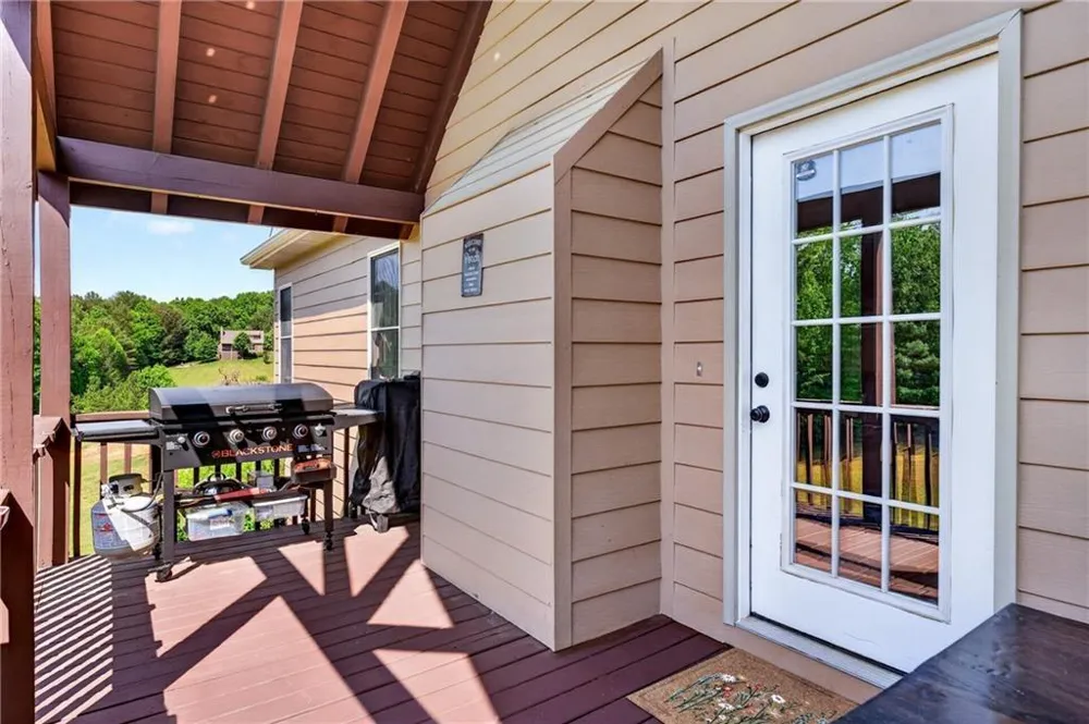 100 Pond Overlook Lane Morganton, GA 30560