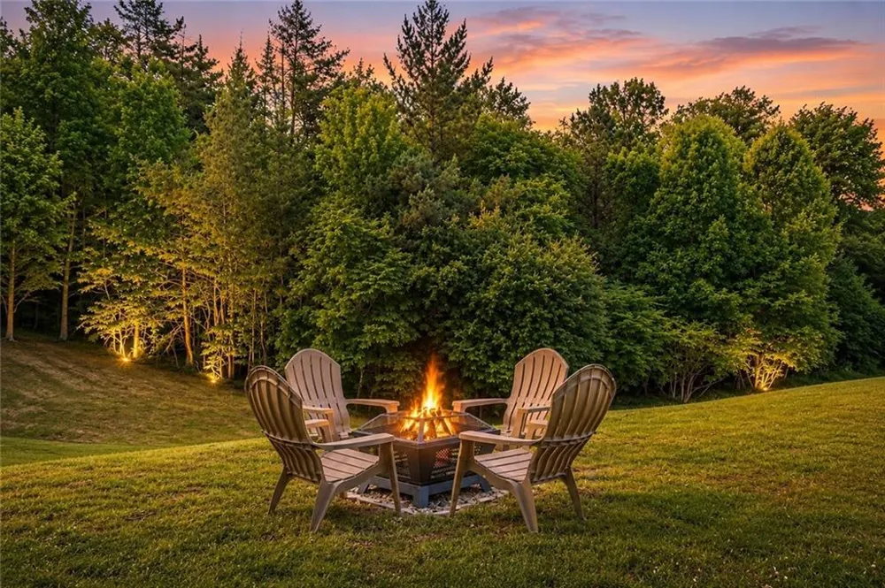 100 Pond Overlook Lane Morganton, GA 30560