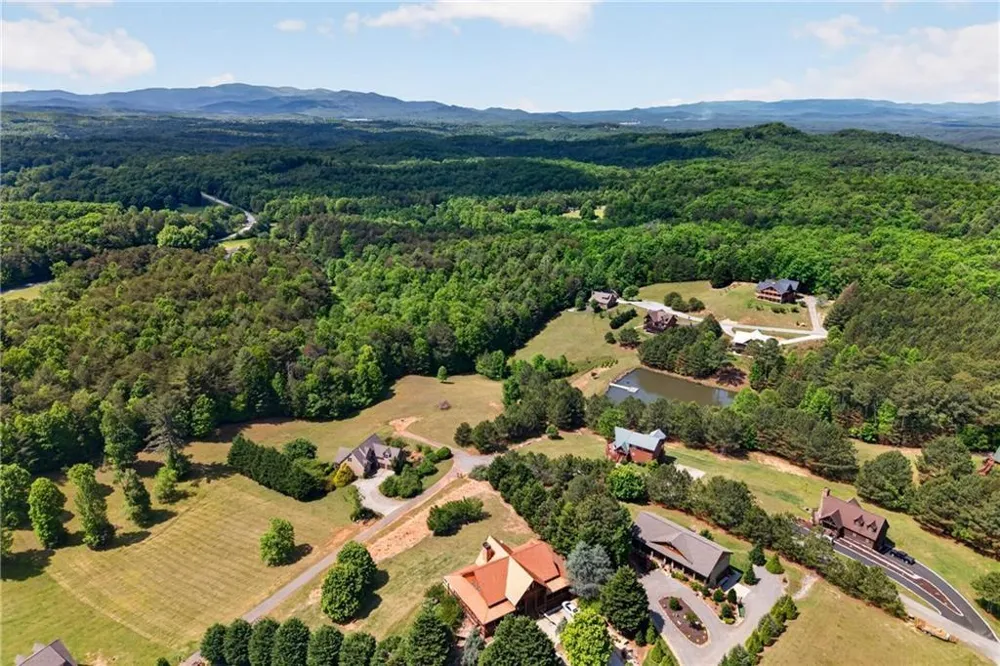 100 Pond Overlook Lane Morganton, GA 30560