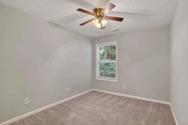 2764 Haligan Riverdale, GA 30296