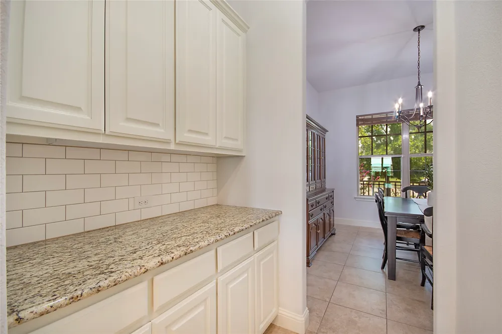 316 Bluffside Trail Benbrook, TX 76126