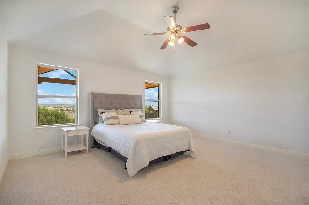 316 Bluffside Trail Benbrook, TX 76126