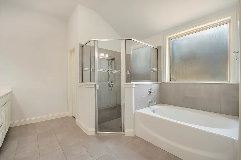 316 Bluffside Trail Benbrook, TX 76126