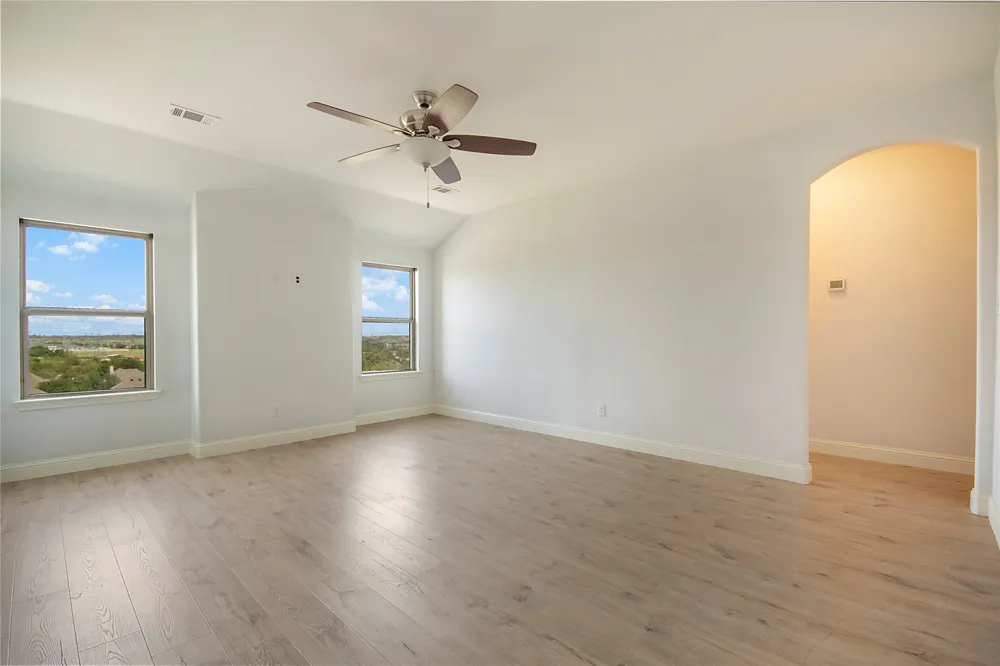 316 Bluffside Trail Benbrook, TX 76126