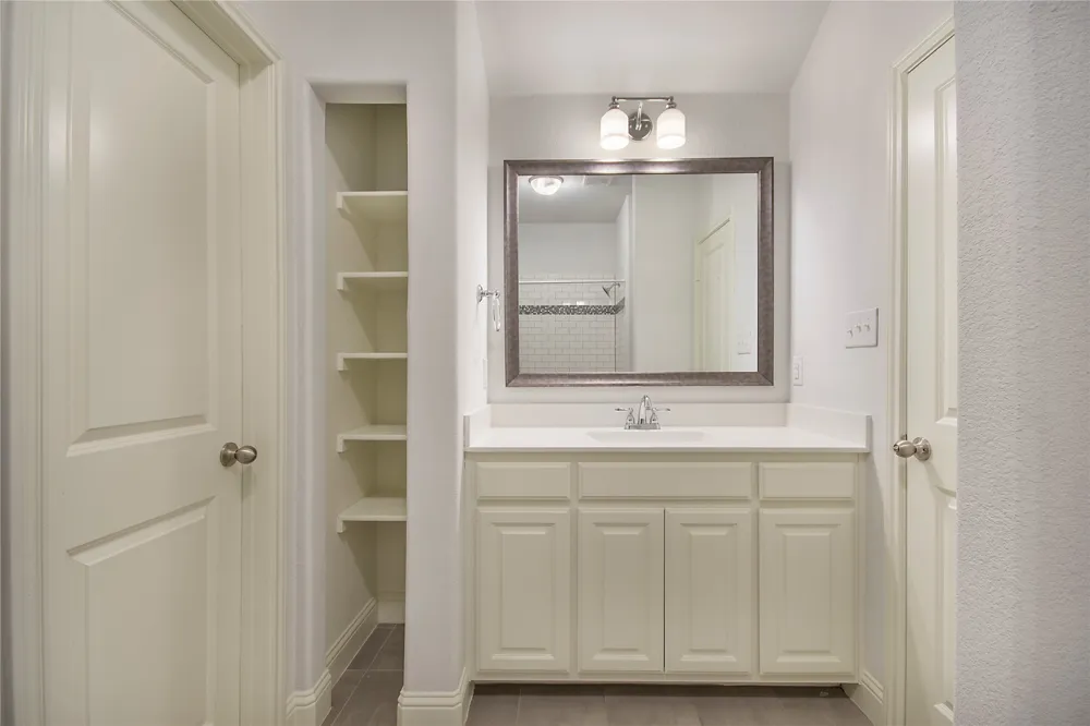 316 Bluffside Trail Benbrook, TX 76126