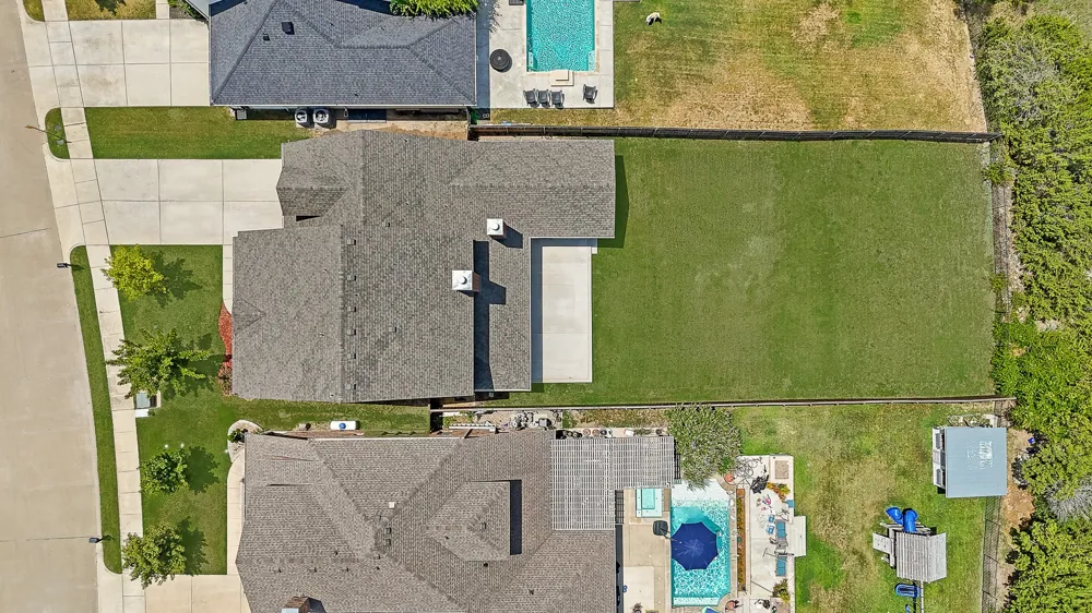 316 Bluffside Trail Benbrook, TX 76126