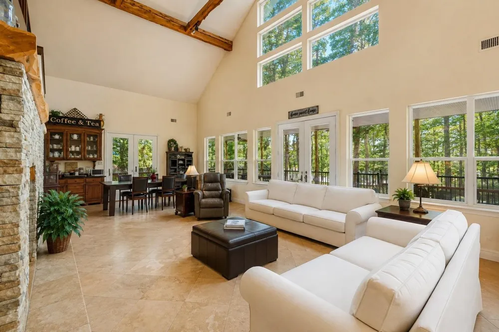560 Deerwood Drive Trinity, TX 75862