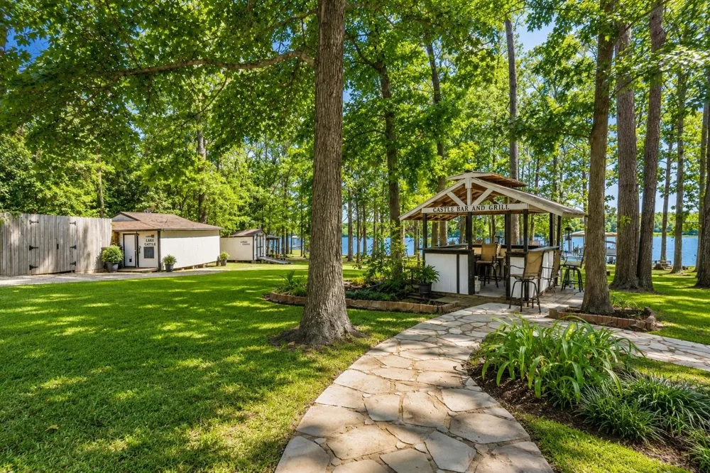 560 Deerwood Drive Trinity, TX 75862