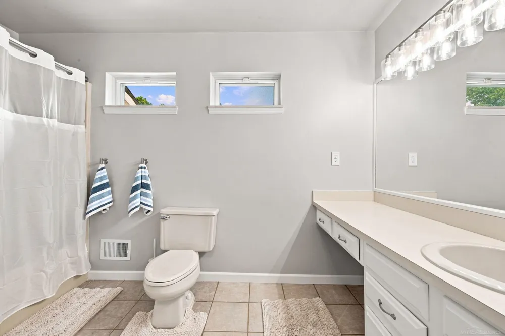 11490 Ely Road Springfield Charter Township, MI 48350