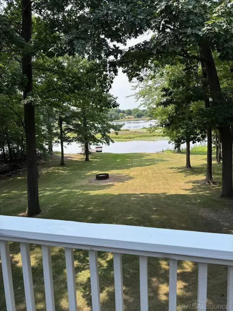 11490 Ely Road Springfield Charter Township, MI 48350