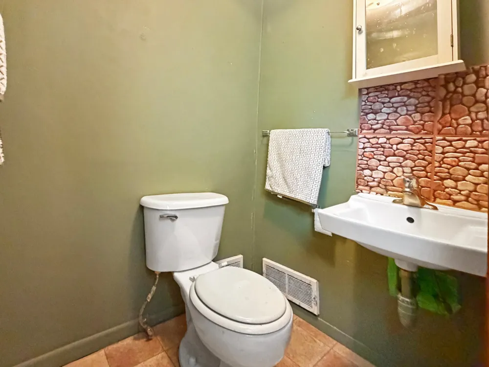 318 Clearwater Avenue NW Bagley, MN 56621