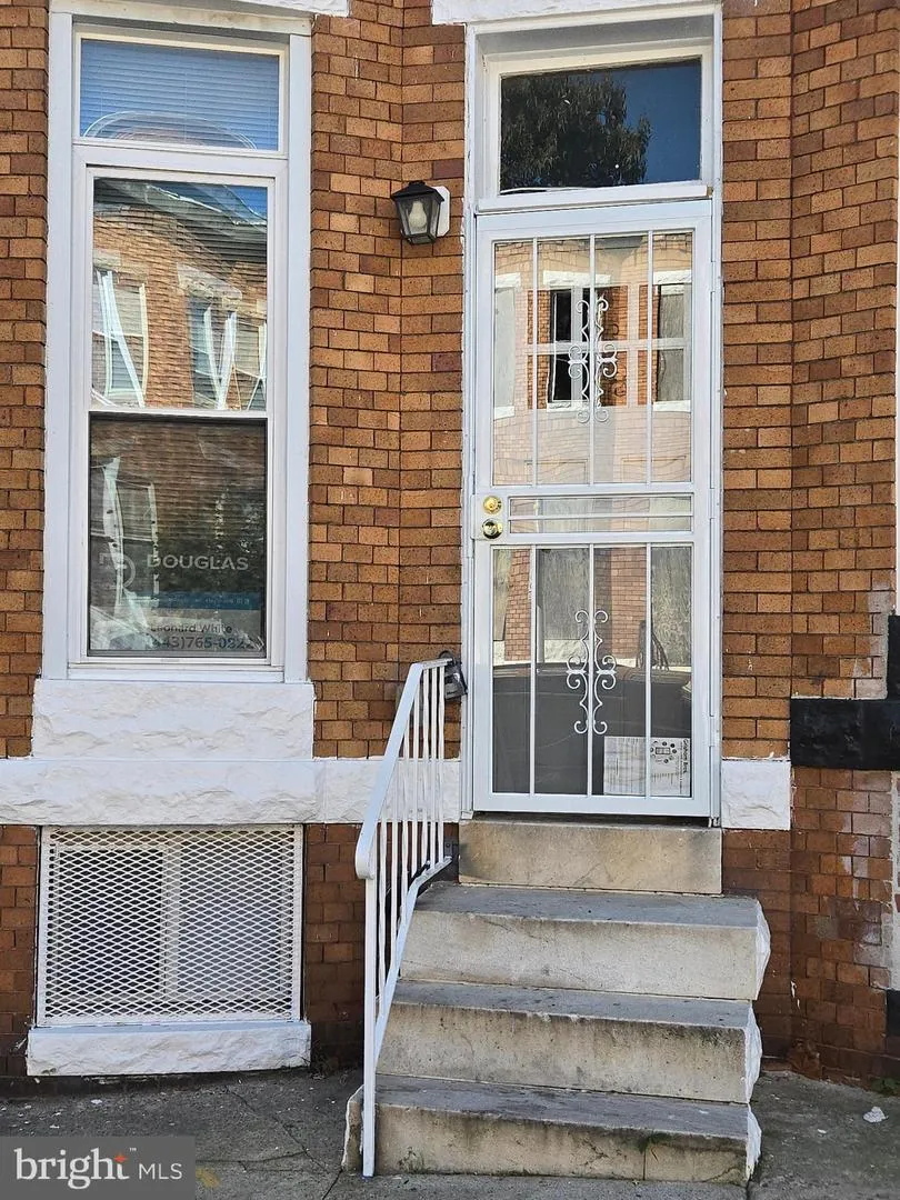 2529 W FAIRMOUNT AVENUE Baltimore, MD 21223