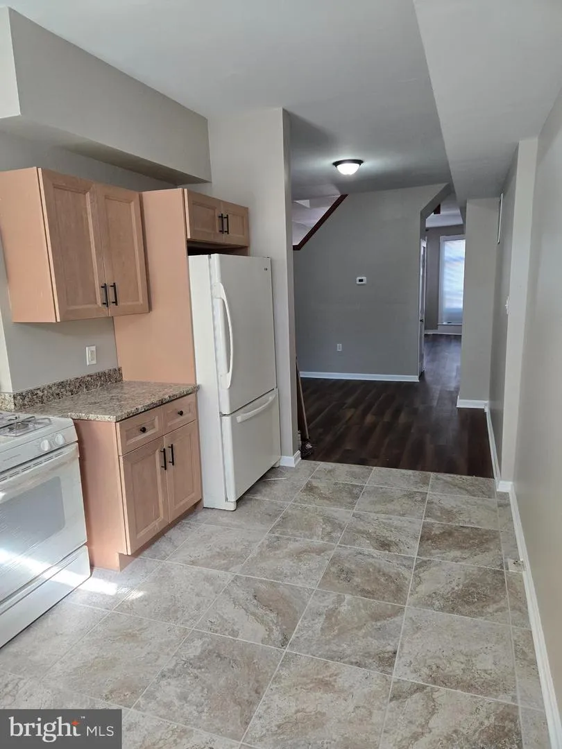 2529 W FAIRMOUNT AVENUE Baltimore, MD 21223