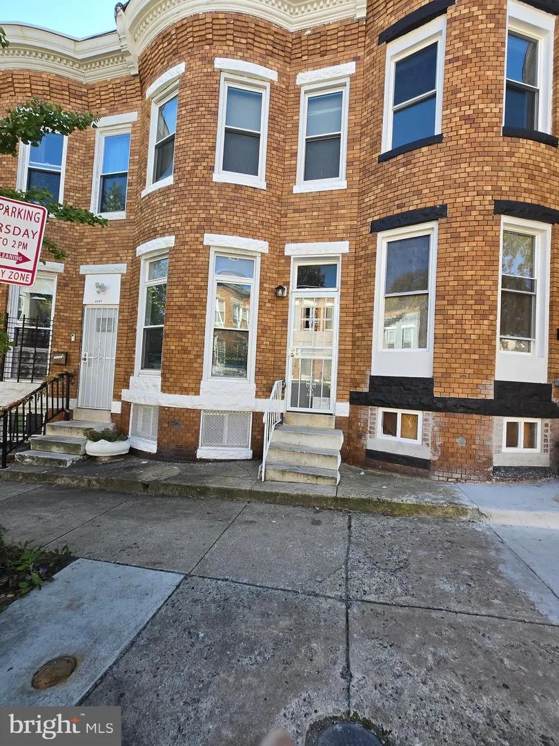 2529 W FAIRMOUNT AVENUE Baltimore, MD 21223