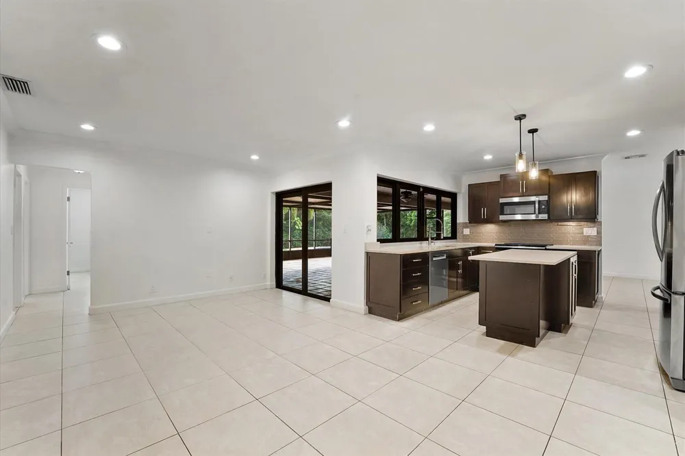 244 NW 102nd Terrace Plantation, FL 33324