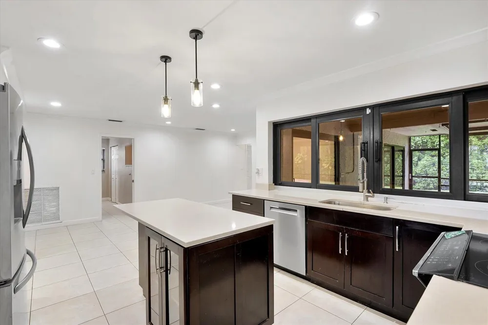 244 NW 102nd Terrace Plantation, FL 33324