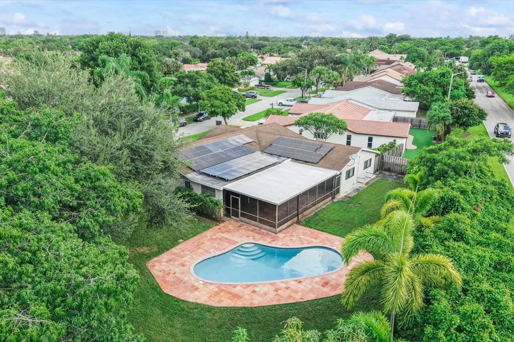 244 NW 102nd Terrace Plantation, FL 33324