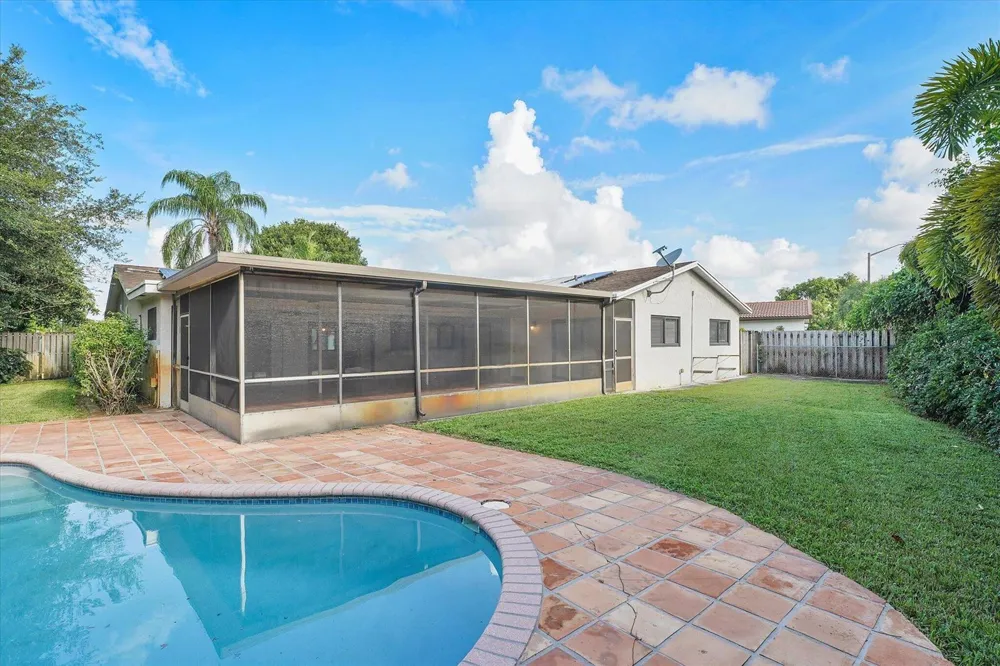 244 NW 102nd Terrace Plantation, FL 33324