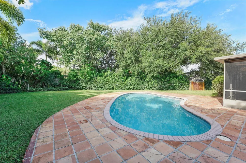 244 NW 102nd Terrace Plantation, FL 33324