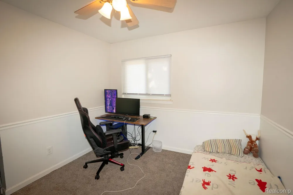 1635 Castleton Drive Troy City, MI 48083
