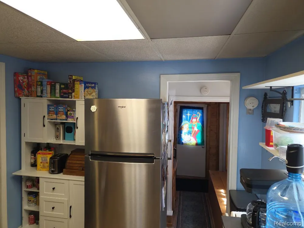 445 Clark Road Highland Charter Township, MI 48357