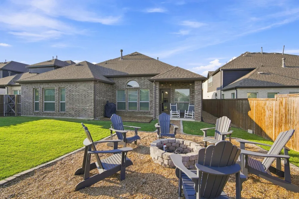 5812 Painswick Drive Celina, TX 76227