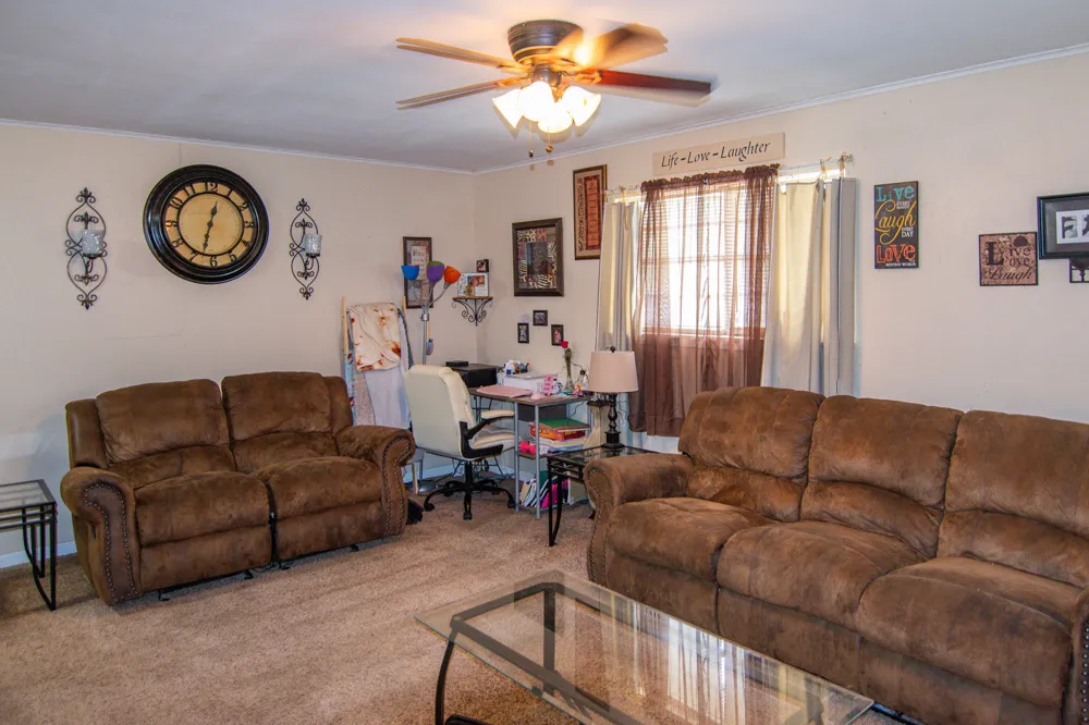 3814 Crestridge Drive Brownwood, TX 76801