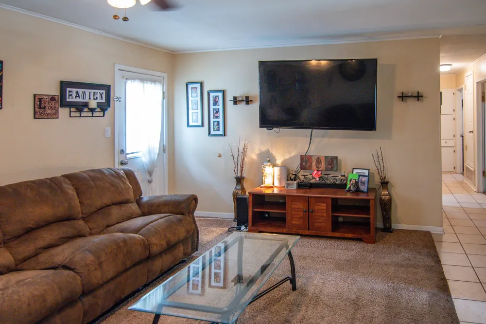 3814 Crestridge Drive Brownwood, TX 76801