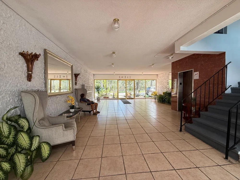 1735 NE 164th St #E104 North Miami Beach, FL 33162