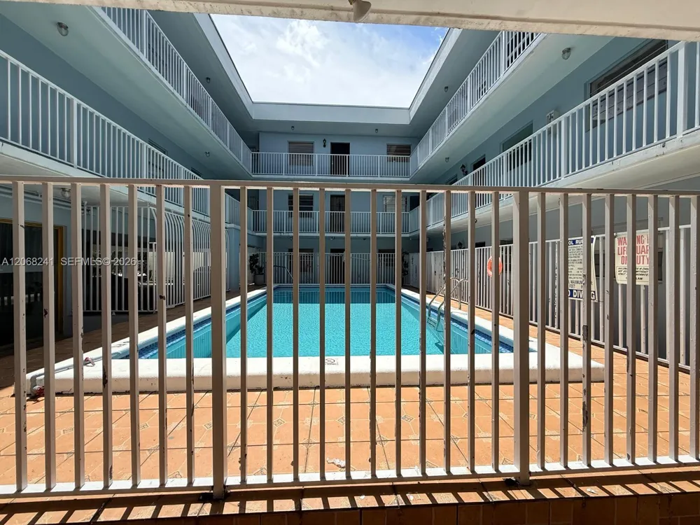 1735 NE 164th St #E104 North Miami Beach, FL 33162