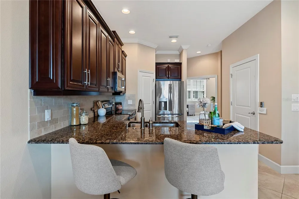 6043 ANCHORAGE WAY S St Petersburg, FL 33712