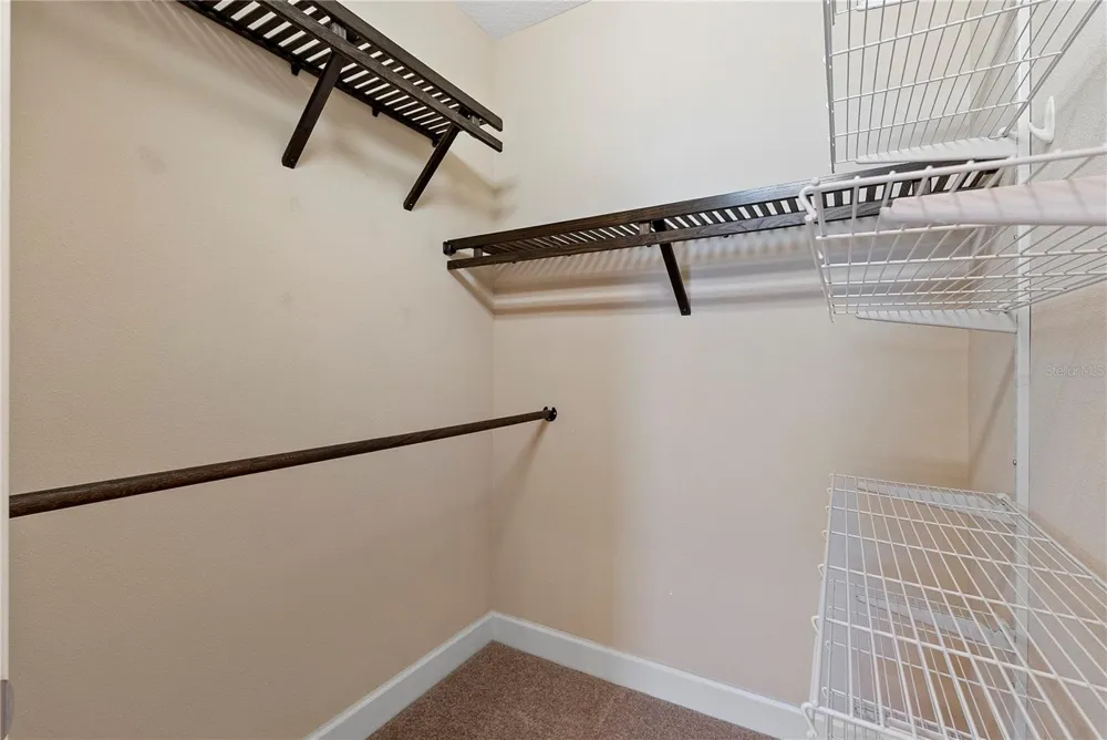 6043 ANCHORAGE WAY S St Petersburg, FL 33712